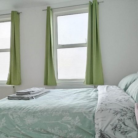 Cosy Rooms Near Canary Wharf & The O2 London Exterior foto
