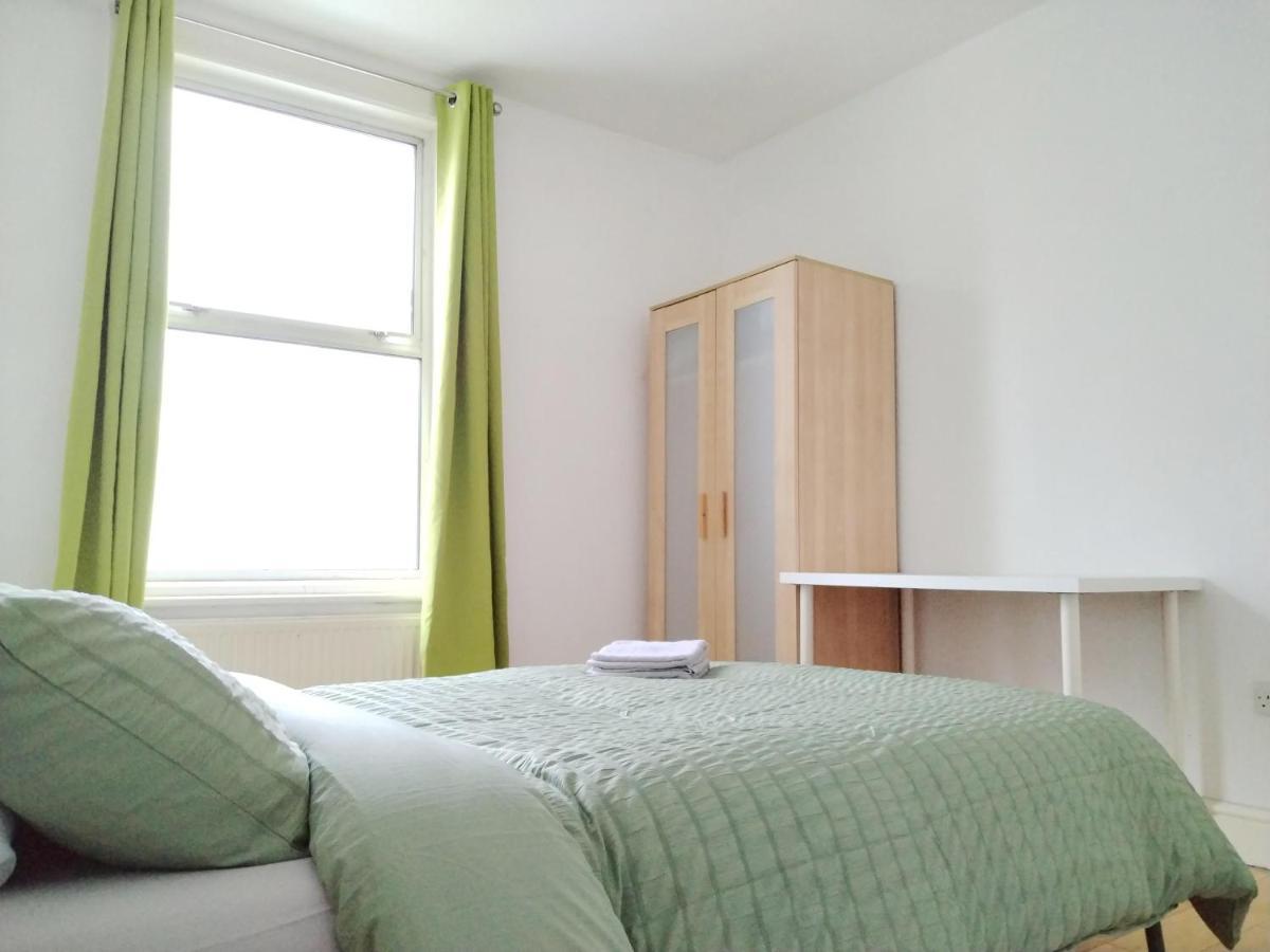 Cosy Rooms Near Canary Wharf & The O2 London Exterior foto